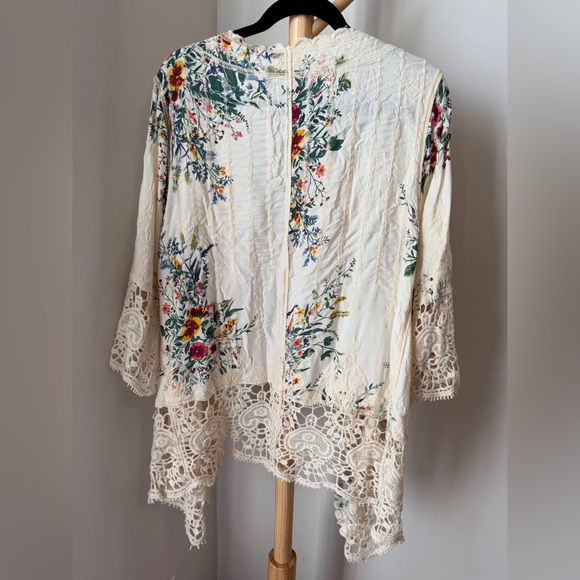 NEW Solitaire Floral Lace Crochet Kimono Open Cardigan Boho Embroidered size 2XL - Picture 3 of 8